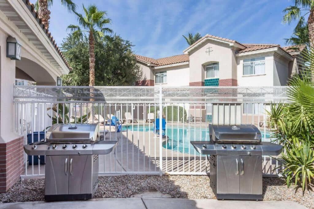 Chandler 1 Bedroom Apt Exterior photo